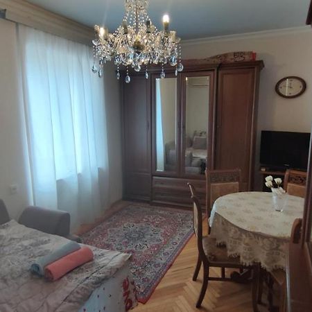 Budget One Room Apartment Baku Exteriér fotografie