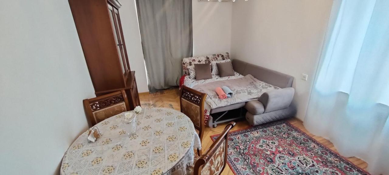 Budget One Room Apartment Baku Exteriér fotografie